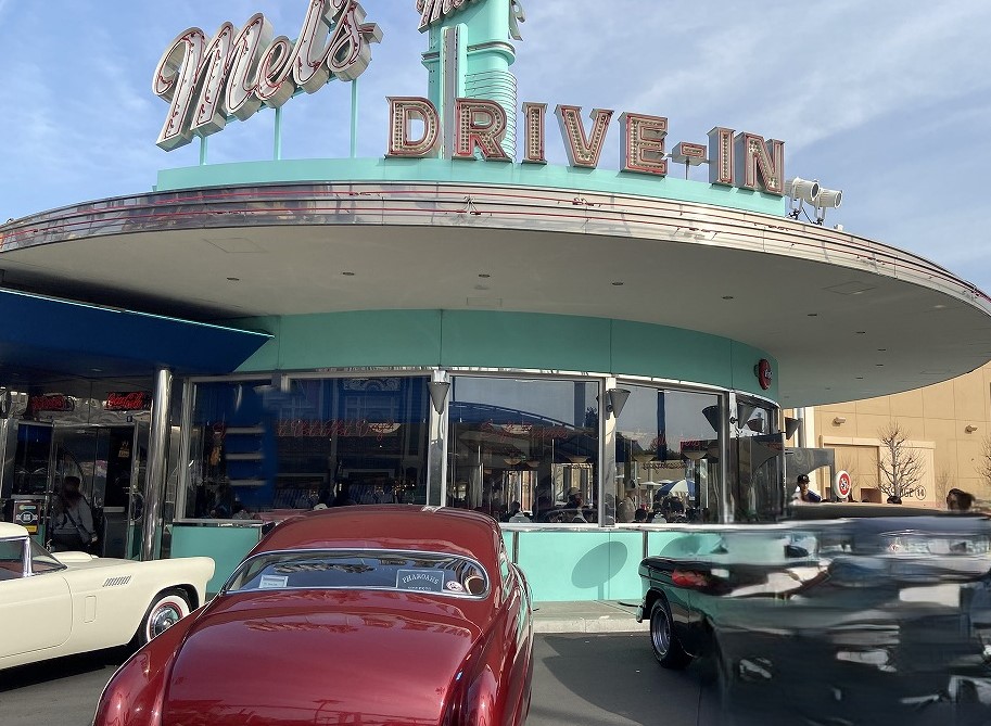 ＵＳＪメルズドライブイン外観